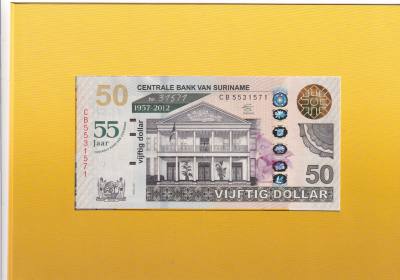 CRBX2898 BILLETE EN FOLDER SURINAME 50 DOLARES 2012 SIN CIRCULAR