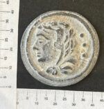 CREXP399 PISAPAPELES DE PLOMO IMITACION A MONEDA ROMANA