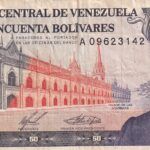 CRBX2376 BILLETE VENEZUELA 50 BOLIVARES 1988 BC