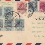 CRCAR175 RARO SOBRE DE SEVILLA A NY CON SELLOS 299 -8-, 296, 321, 322 Y 323 A TRAVES DEL GRAF ZEPPELIN. AL DORSO MARCA VERDE CON