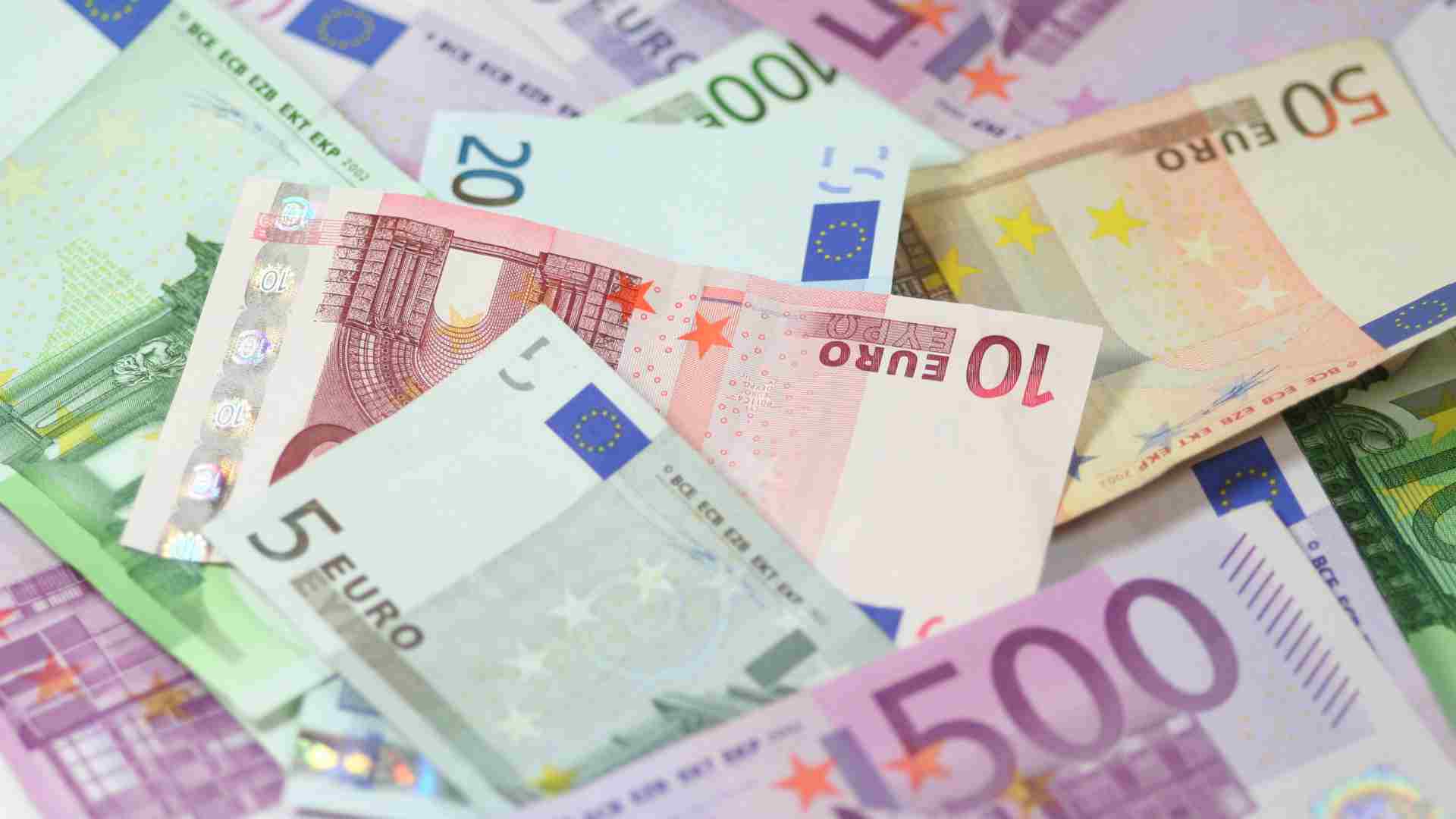 la serie de un billete la serie de un billete