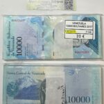 CRT0025 TACO 100 BILLETES VENEZUELA 10000 BOLIVARES 2017 P-98