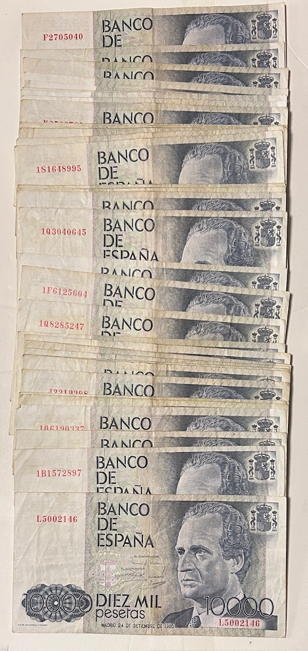 CRBS3850 CRBS3850 LOTE 50 BILLETES ESPAÑA 10000 PESETAS 1985 USADOS - Imagen 1