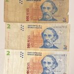CRBX3271 BILLETE LOTE 5 BILLETES ARGENTINA 2 PESOS USADOS