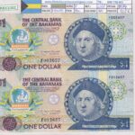 CRBX3382 BILLETE BAHAMAS PAREJA CON MISMO NUMERO SERIE UNCUT 1974 SC
