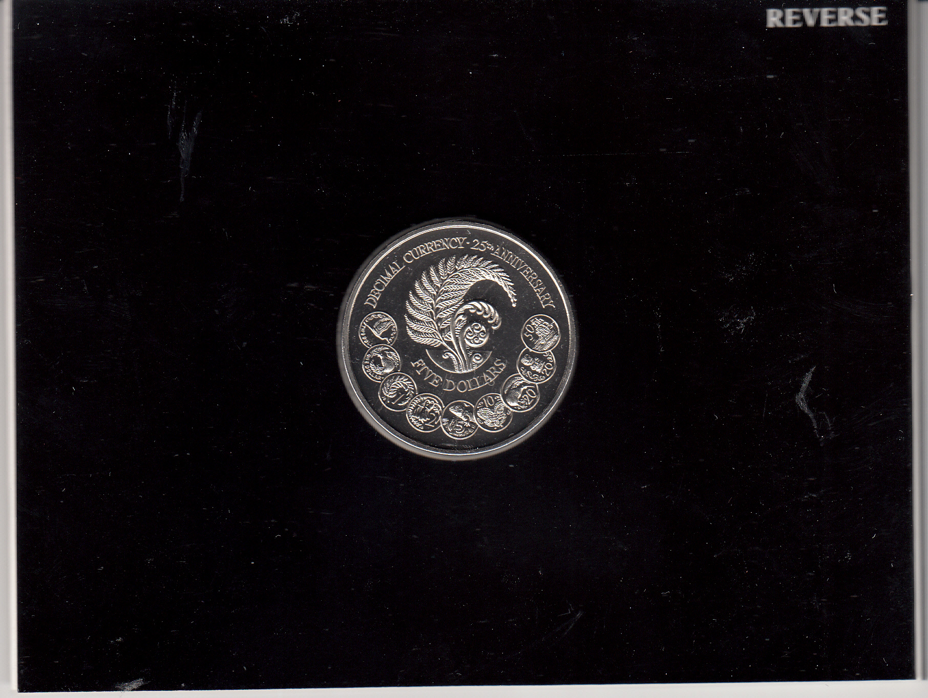 CRC0110 CRC0110 CARTERA MONEDA 5 DOLARES NUEVA ZELANDA 1992 - Imagen 1