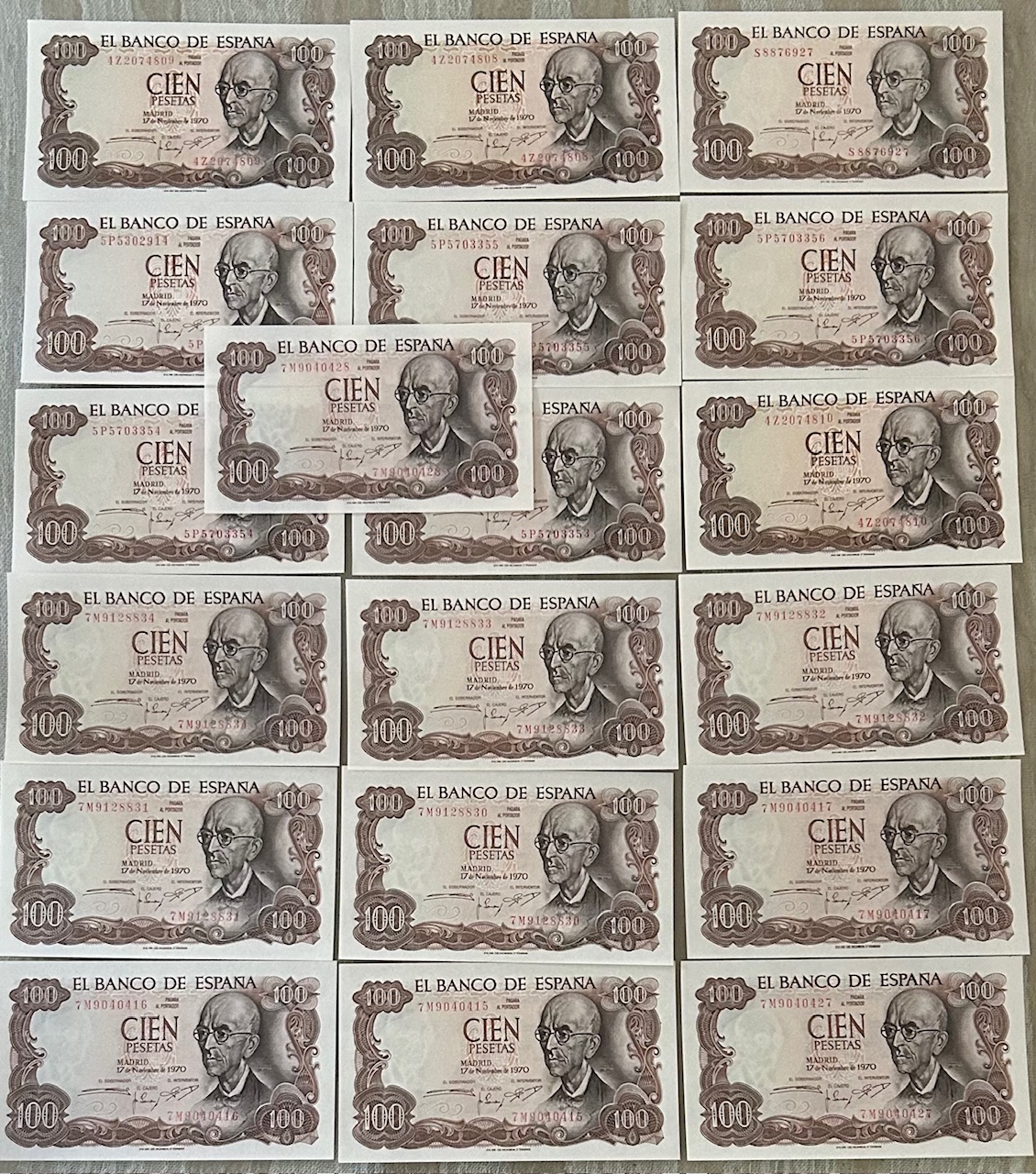 CRBS3278 CRBS3278 LOTE 19 BILLETES ESPAÑA 100 PESETAS 1970 SERIES DIFERENTES S/C - Imagen 1